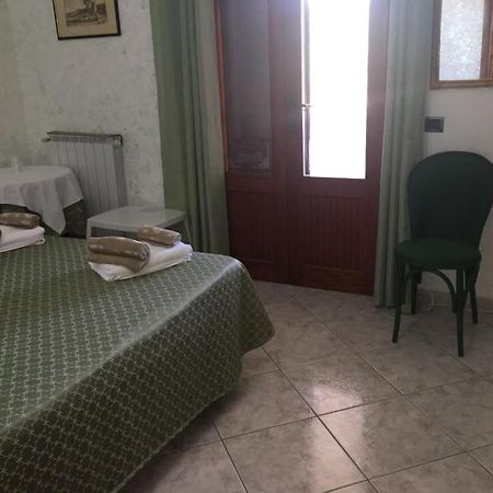 B&B Garzia Марінелла Екстер'єр фото